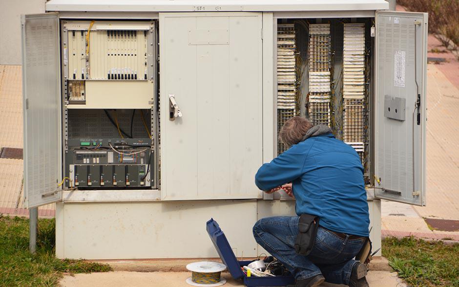 recherche électricien Antony